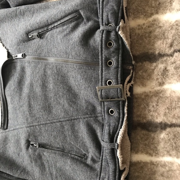 LOVE TREE gray with faux fur jacket - Picture 4 of 8